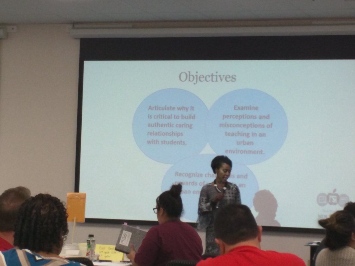charlesbearden1's tweet photo. Sandra and Robyn are setting clear learning objectives for today's New Teacher Academy Redelivery. https://t.co/zW6qaJr8dh