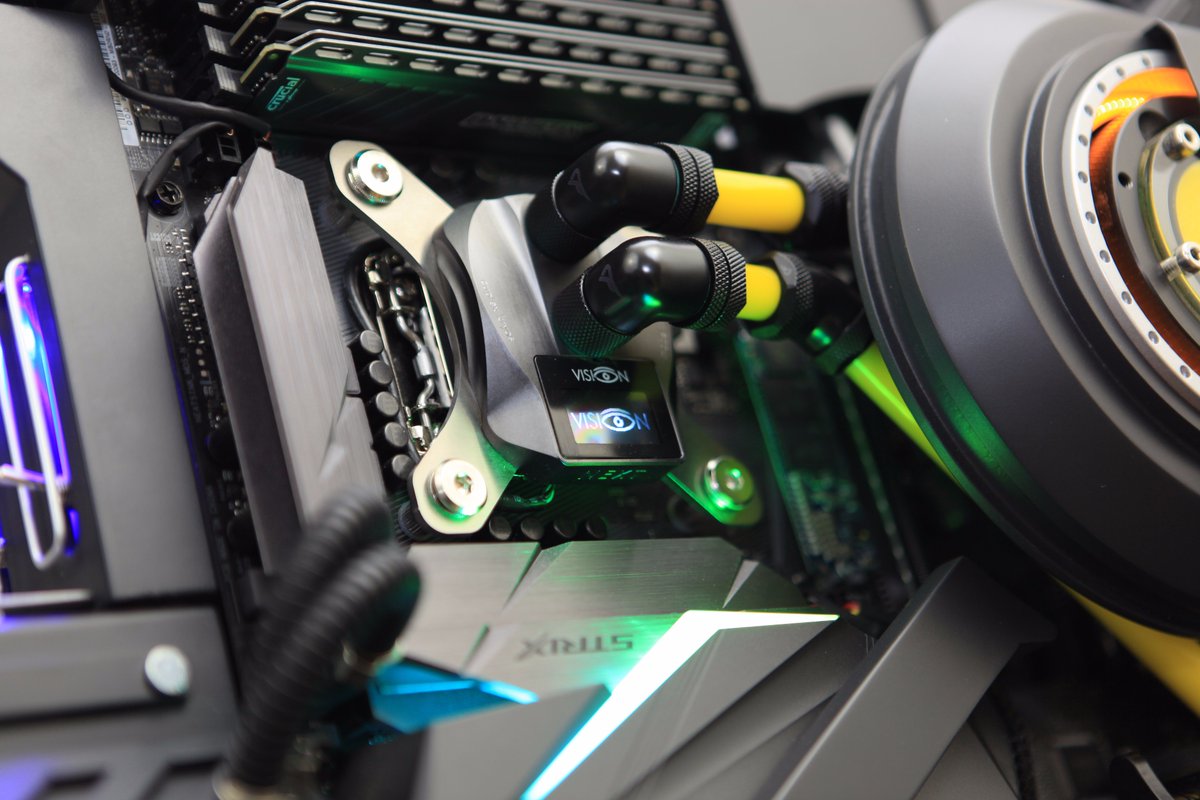 ASUS_ROG's tweet photo. ROG Carbine. The very best there is. When you absolutely, positively got to frag every n00b in the room, accept no substitutes.📷@capten_cork https://t.co/1XVYY6qnEL