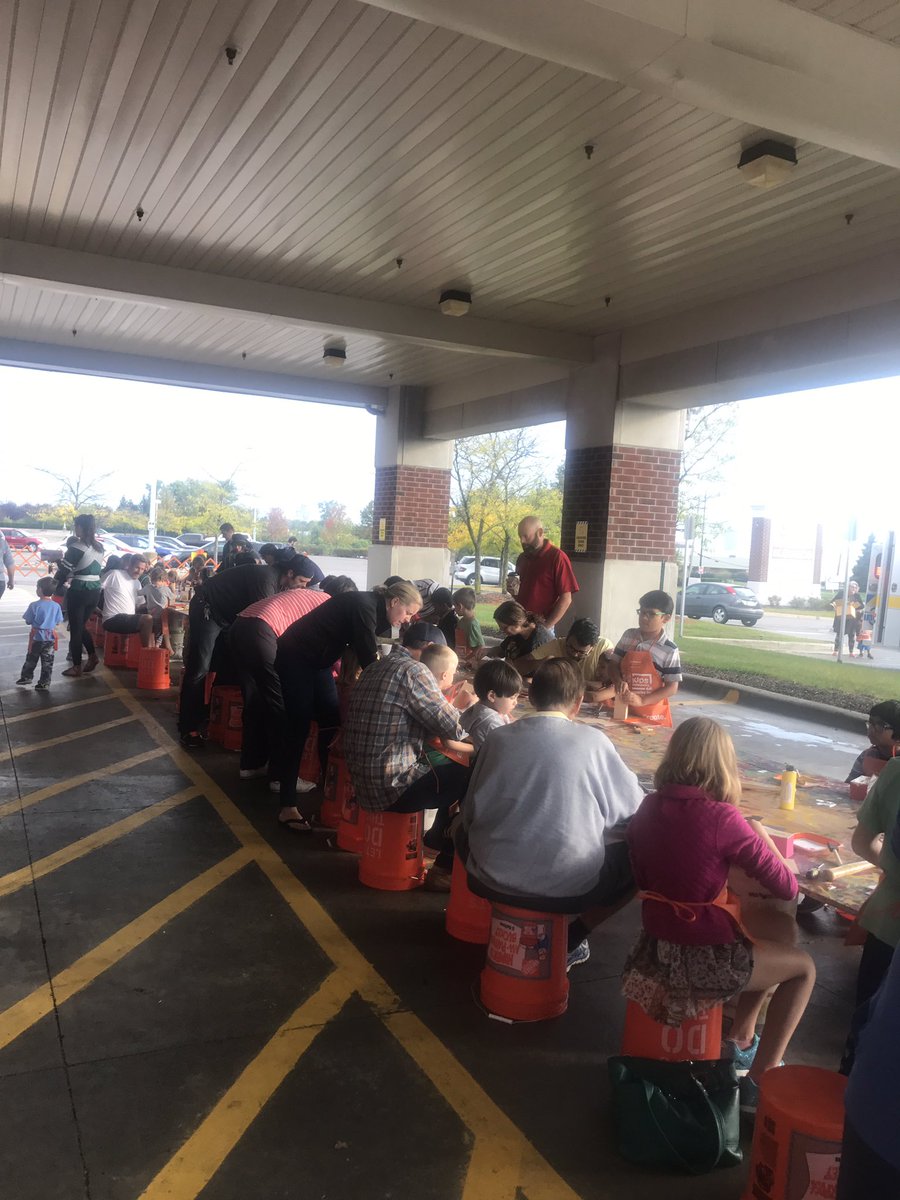 abbeesarmee's tweet photo. It's Fire Safety Day at the Troy Home Depot with the kids.  Today's kids workshop is a Firehouse  Bank @paulkassabdm @XKerrigan @2706TroyHD https://t.co/YrVICE2SjZ