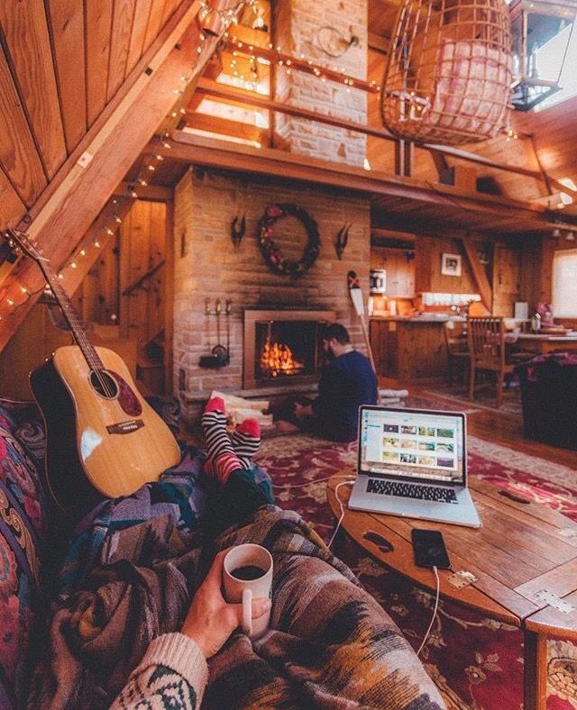 coffee_n_mtns's tweet photo. Cozy cabin vibes https://t.co/HkhmQ38PSI