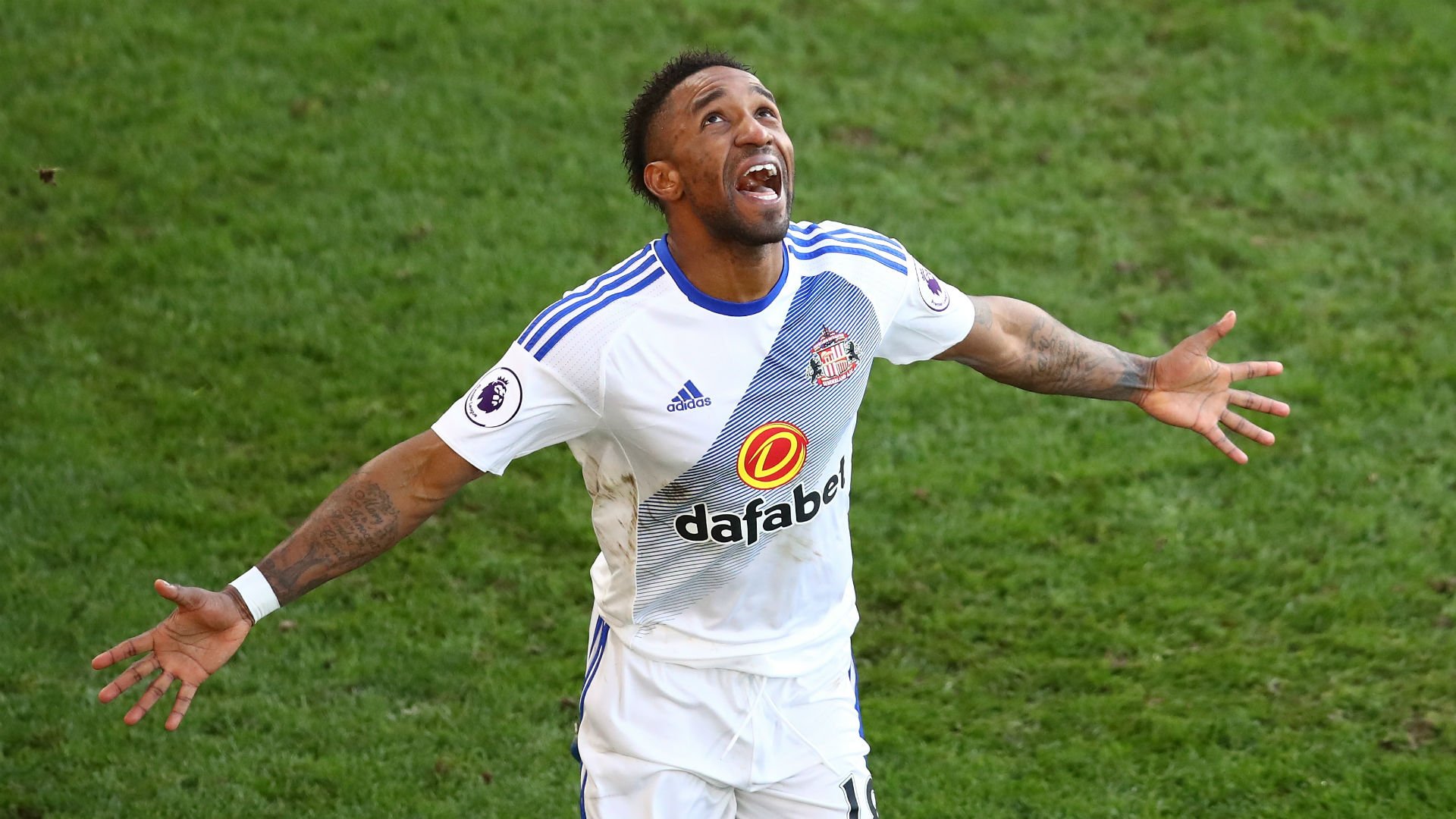 Happy 35th birthday to one of the most naturally gifted goalscorers to ever come out of England, Jermain Defoe...   