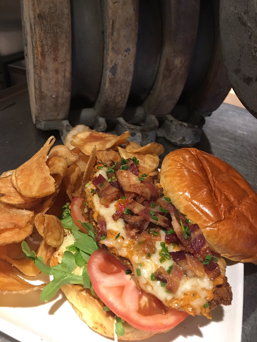 FishCampMC's tweet photo. Open for lunch at 11:30! https://t.co/DeeKZCwS24