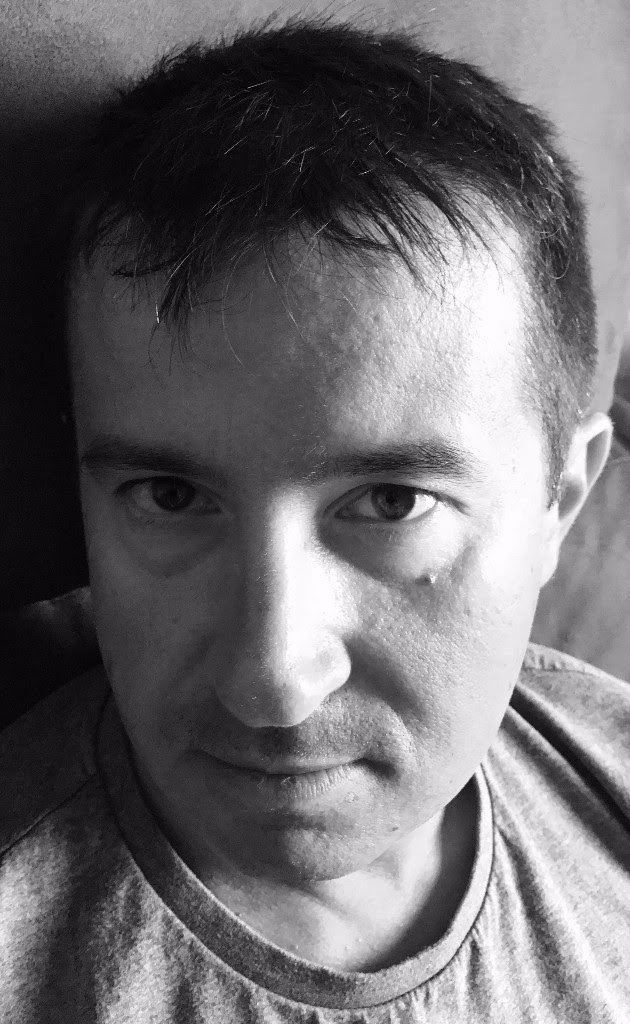 IsolaLibri's tweet photo. #7ottobre - #buonsabato con I Ditteri di Marco Visentin, quando scienza e #Filosofia si incontrano. Recensione: https://t.co/GpaLdvbjYO 
Buona lettura :) 
@visemarco https://t.co/xw9yVvejVZ