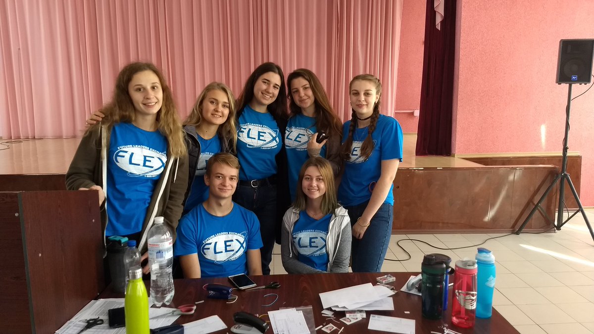 BOintlEd's tweet photo. Thank you to Sumy's school #2 for hosting a huge R1 turnout, to @FLEXAlumni @FulbrightSchlrs Aaron Kennit and @PeaceCorps vols for helping! https://t.co/nqUm0l6ZzY