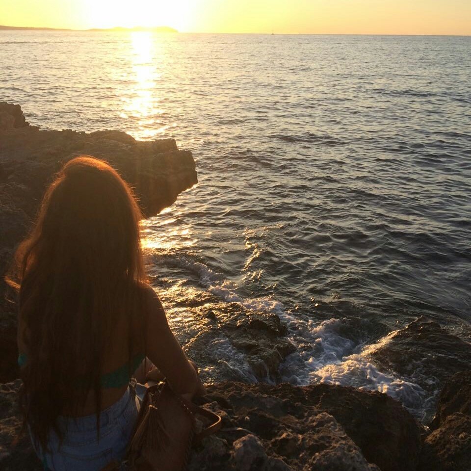 YanczykDenise's tweet photo. @ibiza @Mamboibiza ❤❤ https://t.co/2MqZ627rlh