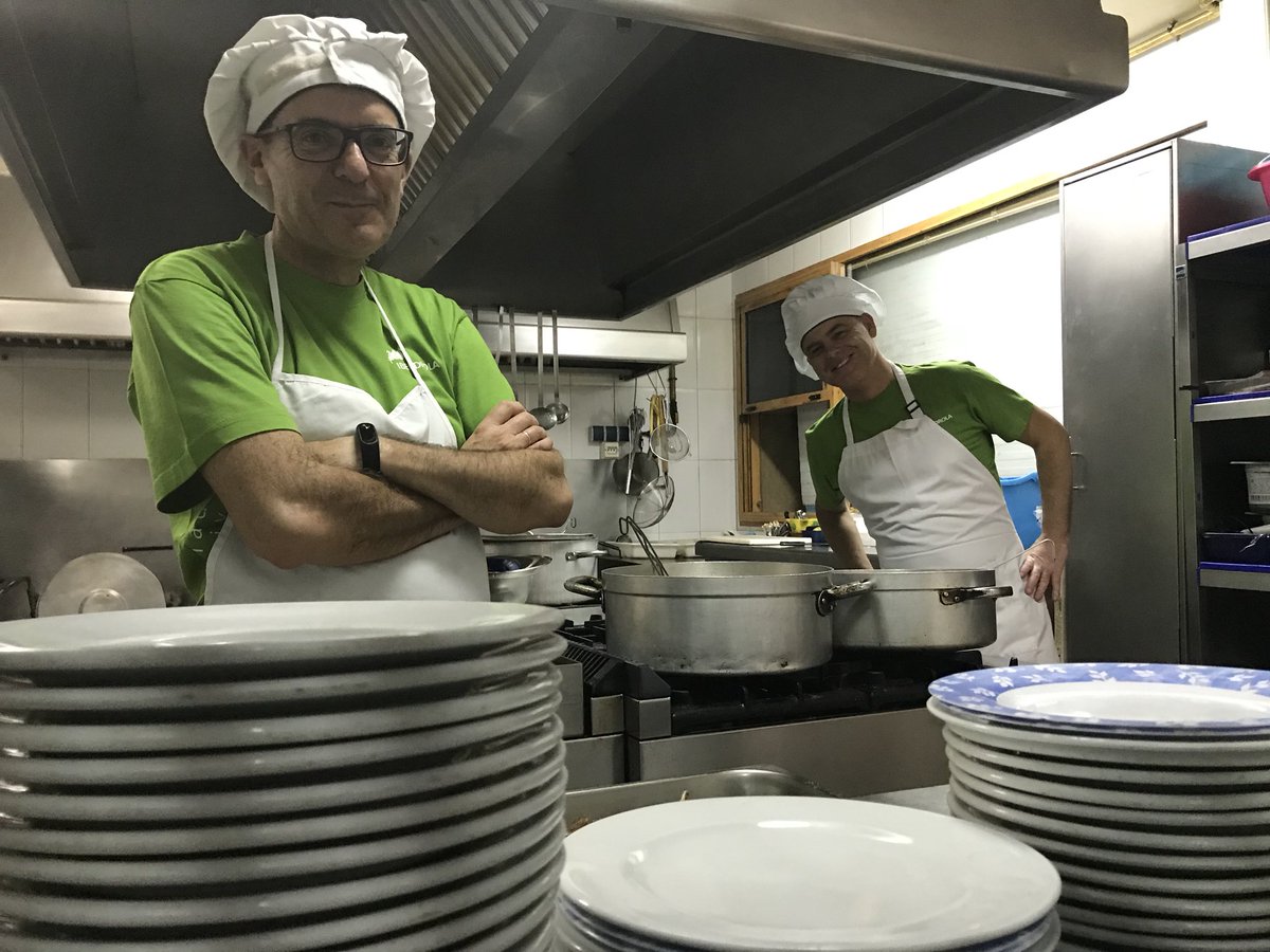 maldamab's tweet photo. Día de voluntariado con @fund_adecco @iberdrola #sumateasumar https://t.co/7exT7AOWuh