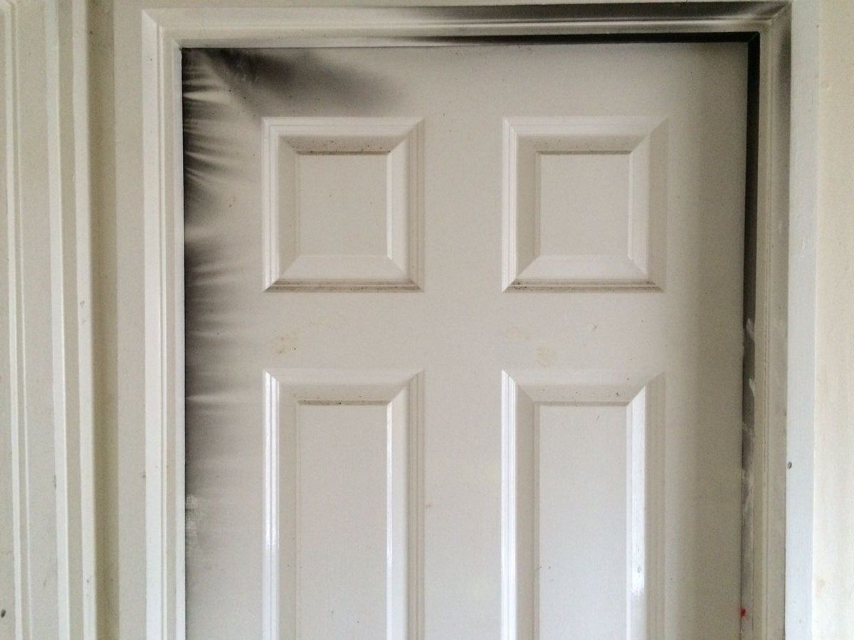 CumbriaFire's tweet photo. Tonight's bedtime routine. Close all your doors when you turn in & switch off all electricals.
#stopfireandsmokespread
#knowyourescaperoute https://t.co/6H1OkoIrmT