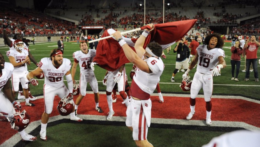 BleacherReport's tweet image. Right back at ya, Baker 😳 (via @OKCYanni)