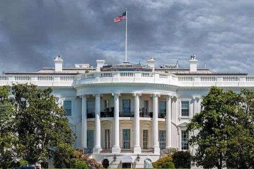 AllEarthRenew's tweet image. Solar Executives Lobby White House, Federal Officials to Avoid Tariffs buff.ly/2wzUbhW #SolarLaws #SolarTariffs