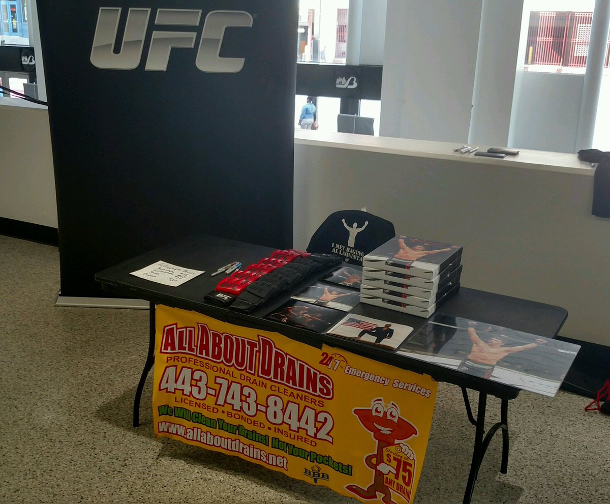FightCollect tweet picture
