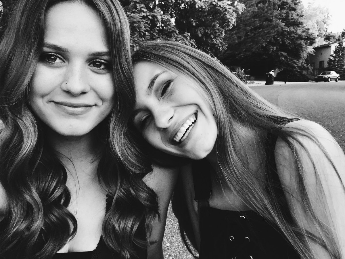 Landry_Holz's tweet photo. Happy Birthday to my best friend, I love you so much and hope your day is great https://t.co/yCmMg8ydue