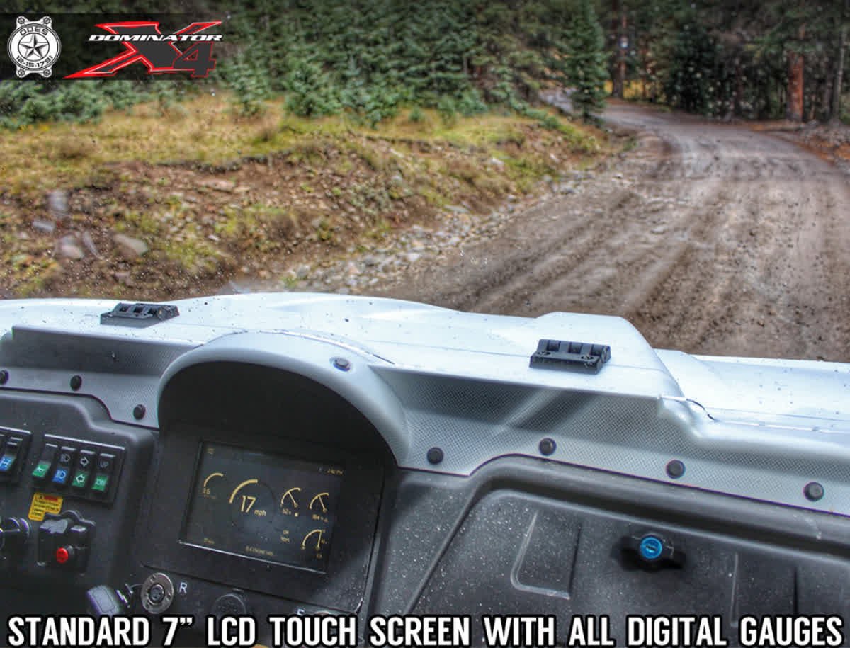 odesutvs's tweet photo. Have you checked out the 2018 #DominatorX4 yet? Heated seats, 4 year warranty﹡, and the highest ground clearance, what's not to like?! #odes https://t.co/Zf1PLD2Tf9