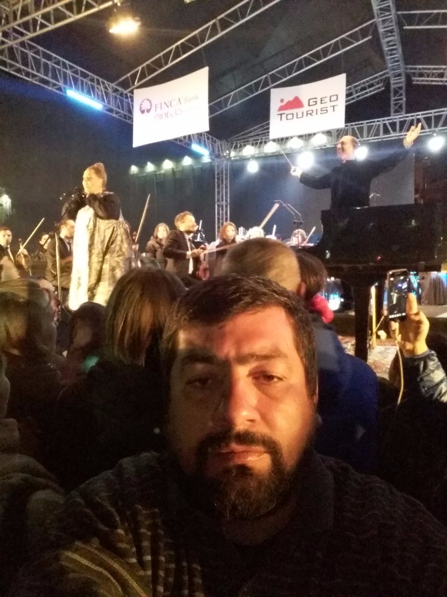 wilkani1977's tweet photo. #georgia #racha #ambrolauri #concert #simphonyorchestra #nikolozrachveli #ninoqatamadz #რაჭა #ამბროლაური #კონცერტი #სიმფონიურიორკესტრი https://t.co/4jjU3OjI6C