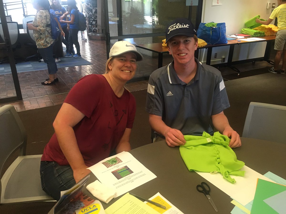 UCLAAdmission's tweet photo. Prospective Bruins are participating in #VolunteerDay at #UCLAOpenHouse! We are making hats for kids who are battling cancer. Bruin strong💛 https://t.co/Wk4zWSWhIo