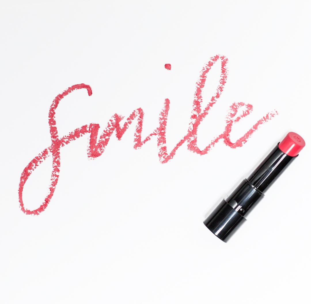arbonne's tweet photo. Hey gorgeous, what color are you wearing on your smile today? #ArbonneMakeup #SmoothedOverLipstick https://t.co/F07AOvghxr https://t.co/afvegzgP3Z