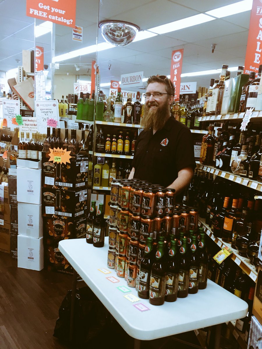CW_Beer's tweet photo. Check out who's here pouring #freebeer! Stop by to taste some delicious @AveryBrewingCo stuff and say hello! #DCBeer #CheersDC https://t.co/QvV0hzdn0f
