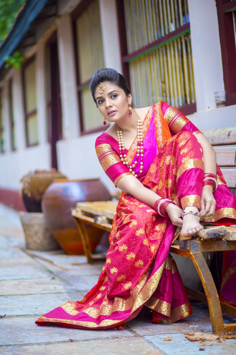 MukhiSree's tweet photo. Few more 😍☺️ https://t.co/3K1RUghIc9