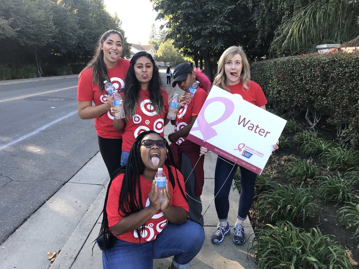 #T1862 Volunteering at ACS Making Strides Against Breast Cancer Walk in Stockton today! <a href="/TrishMarieP/">Trisha Peterson</a> @teaganeck @MaeBugarin1