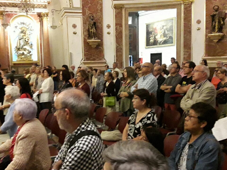 Valencia Cáritas tweet media