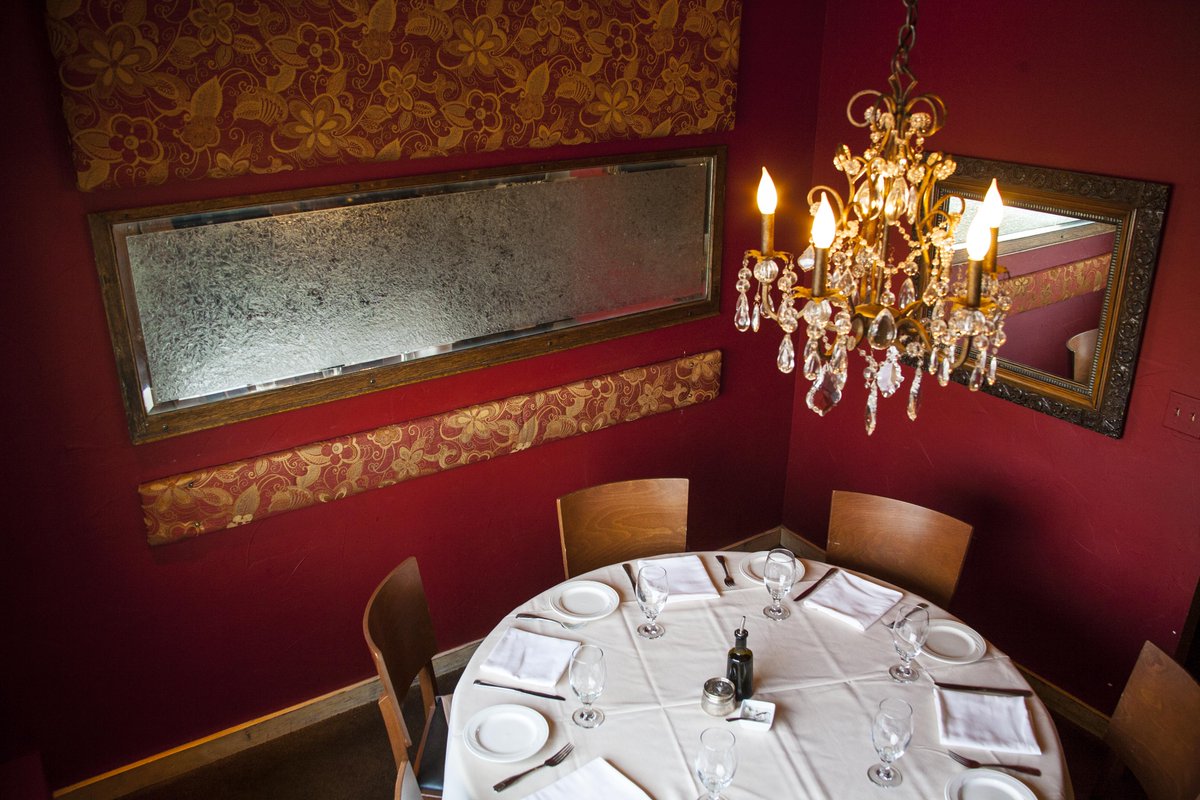 Classical techniques, simple, clean flavors and ultra fresh local product. Taste the difference and join us at Colterra tonight for dinner!