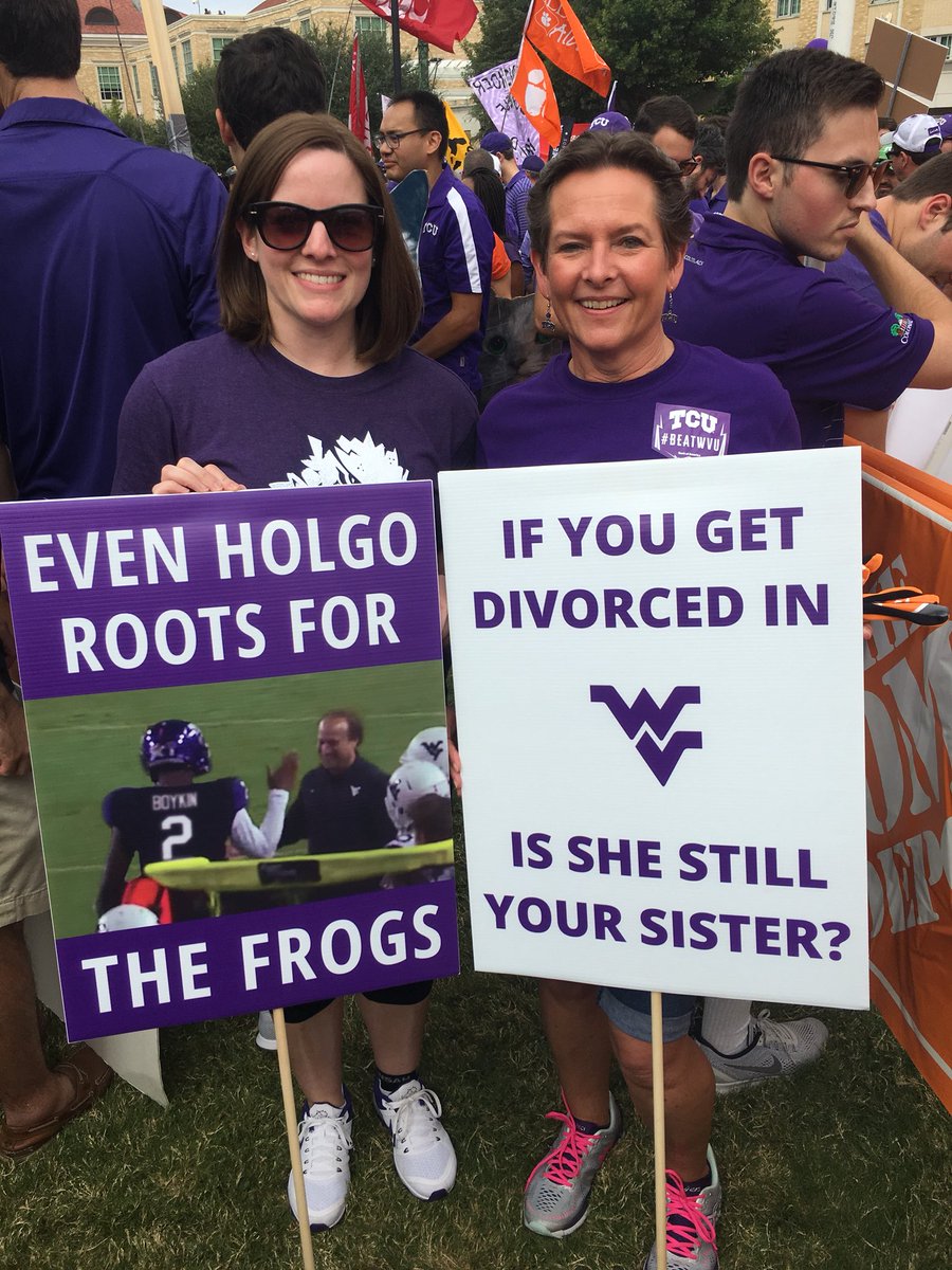 J_ennifer1105's tweet photo. @FrogsOWar #FOWGameDaySign https://t.co/Qa7GeMtVRy
