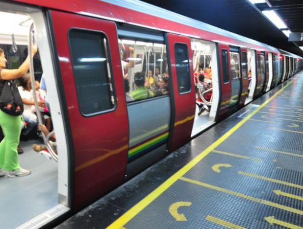 ConElMazoDando's tweet photo. ¿Mejorar servicio del Metro? Trabajadores realizan diagnóstico y quieren demostrar q https://t.co/9IwEB7rTvN #6Oct https://t.co/w1y9bPbky6
