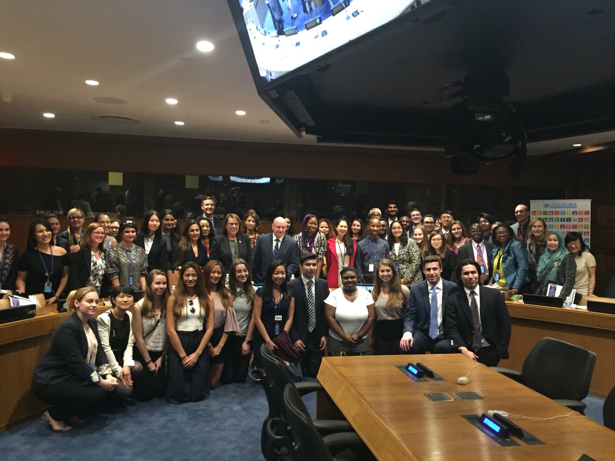 NGOCSDNY's tweet photo. Great talk with Scott Kelly, NASA Astronaut, with youth 
#UN #DPINGO #DPI https://t.co/znazfTd5Fy