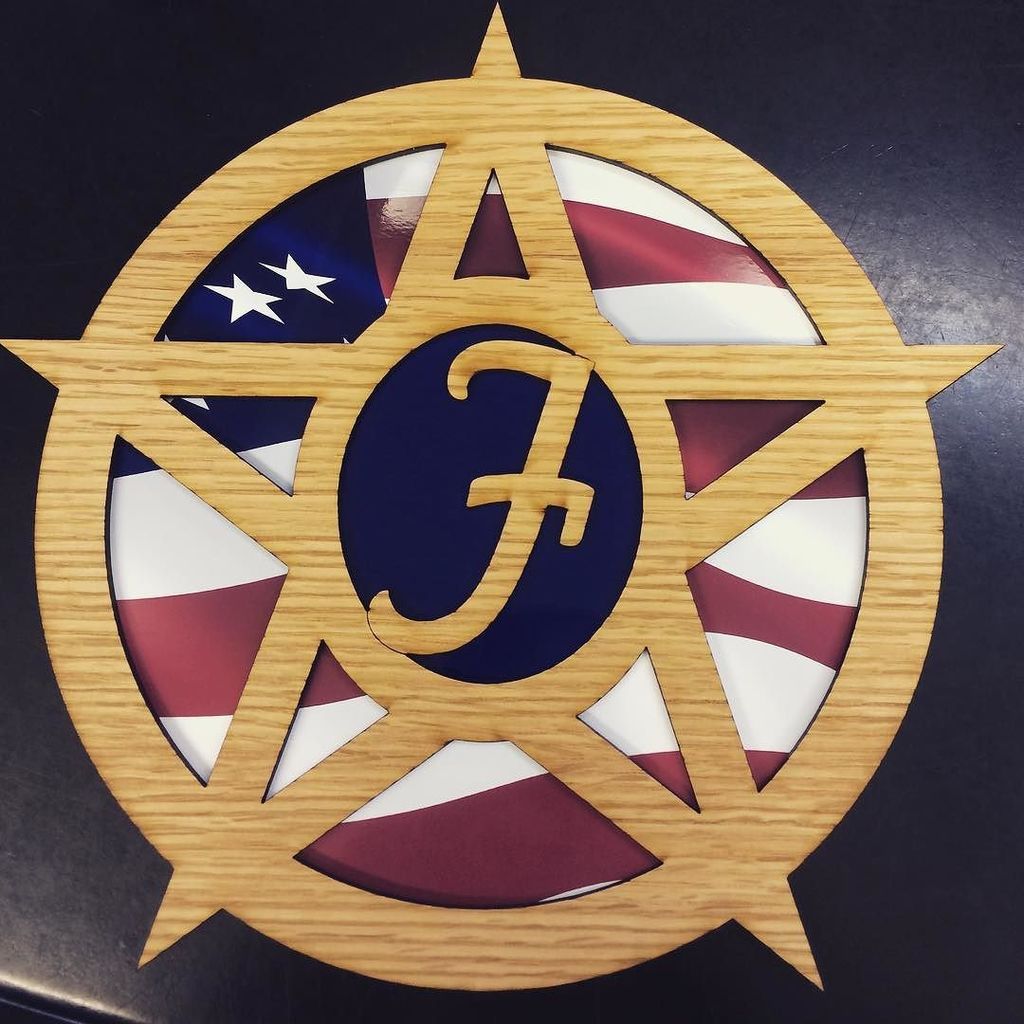 LegacyImagesLLC's tweet photo. Made a slight change to our #monogram #star #wallhanging. Like this so much better at the monogram stands out more… https://t.co/MzjWNiThhA https://t.co/X6NZupzO4S