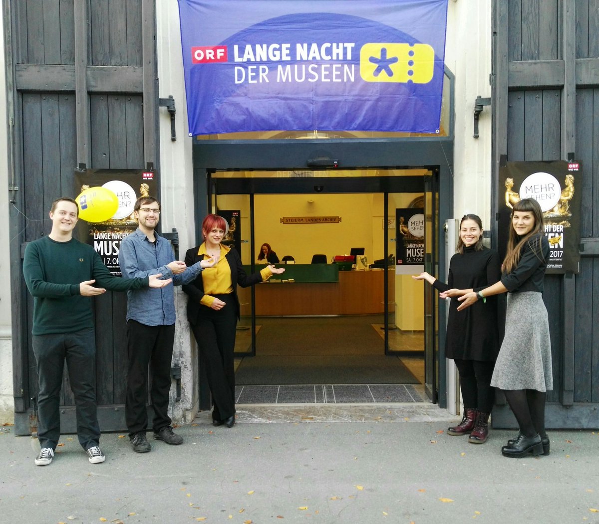 dichterleben's tweet photo. Hereinspaziert! Möge die #ORFLangeNacht der Museen 2017 beginnen! #Graz #Landesarchiv #dichterleben https://t.co/ZDdeLKeeTu