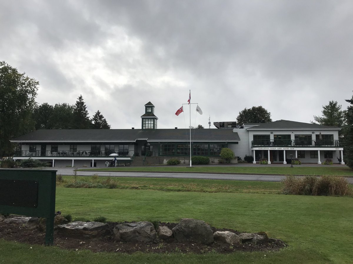 ClubEG_golf's tweet photo. Great start to the Fall Opener at @Carleton_Golf #fallgolfrocks https://t.co/xhawyVa2IW
