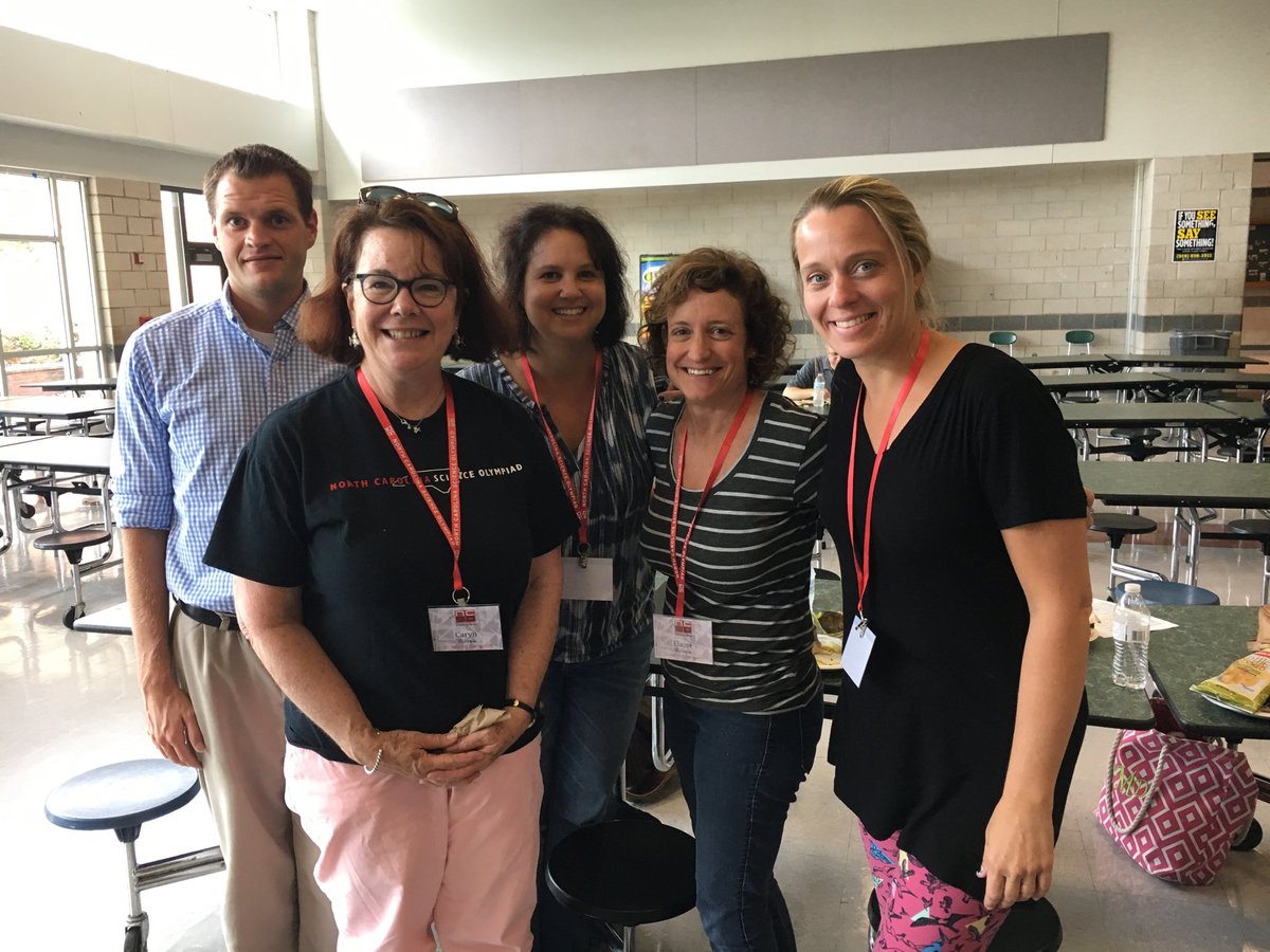 Elaine McIntyre tweet media