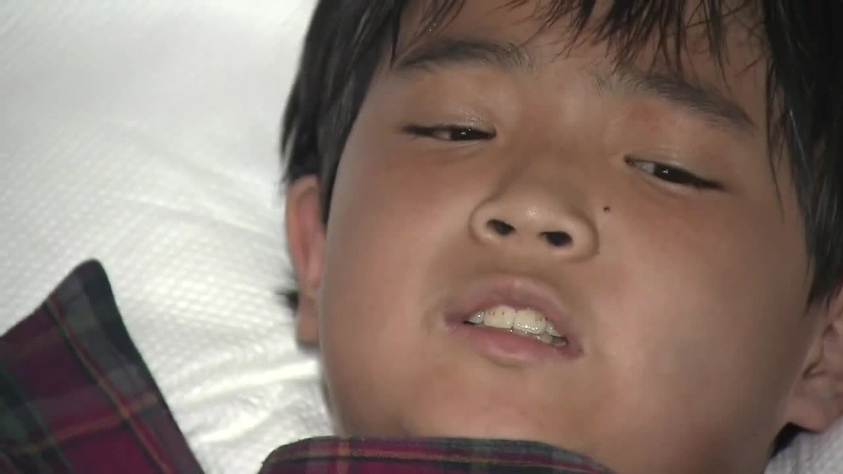 Mom says driver distracted with cell phone could have killed boy bit.ly/2y18Gzq?utm_me… https://t.co/u2DdTQJHPD