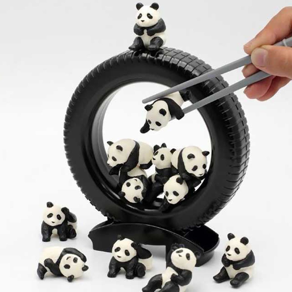 BoombasticEs's tweet photo. Lo está petando en nuestro #Instagram. Es el #Panda #Darake #Game. Genuinamente #otaku https://t.co/z3Ge84bbBK https://t.co/qKnp6paDp2