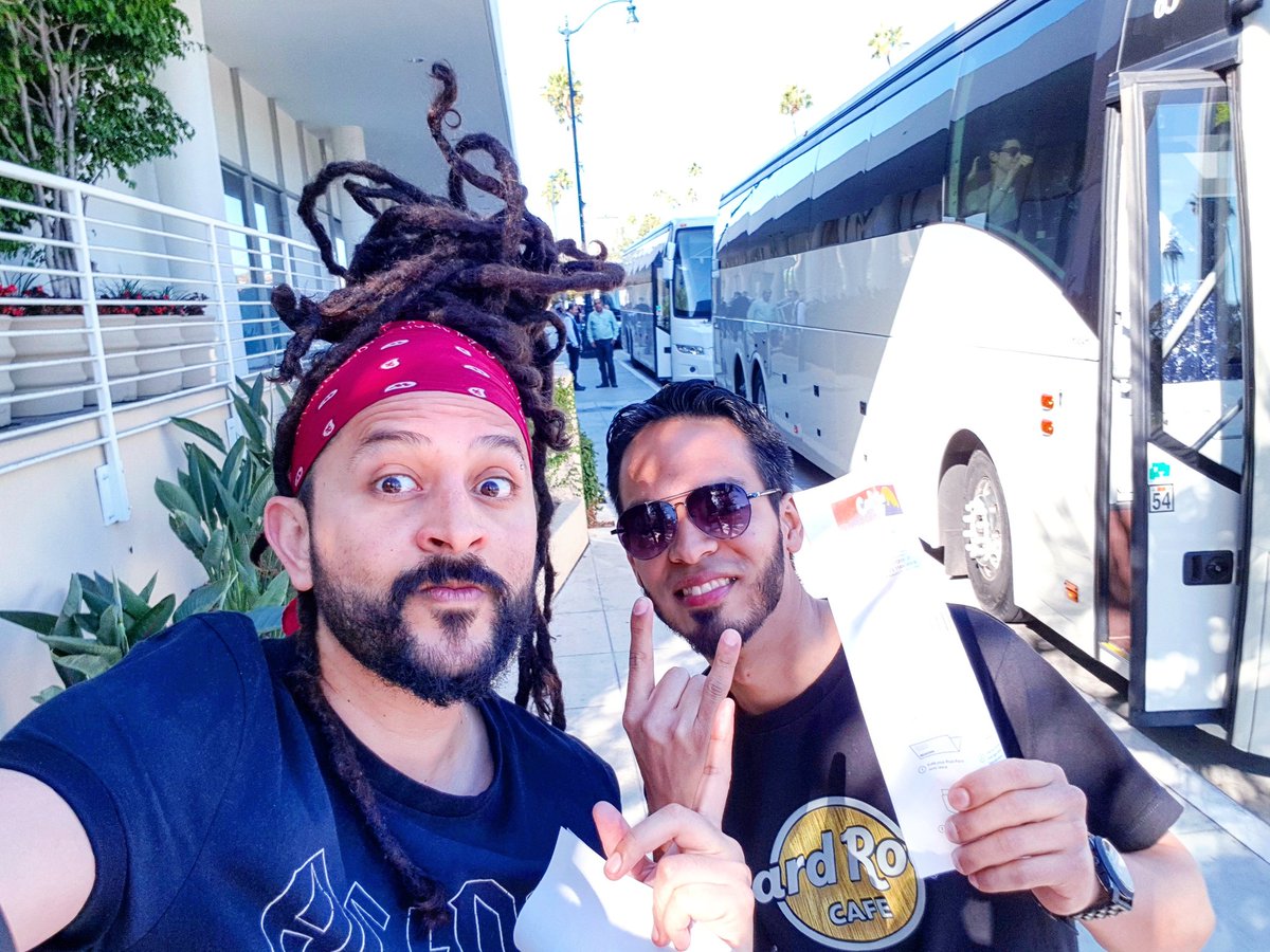 TatoRamireZ's tweet photo. La #RutaNueveSieteNueve desde L.A Sonando  Rock en español y poniendo más sellos en los pasaportes de nuestros oyentes
@Radioacktiva_ https://t.co/FiUIVmUFmp
