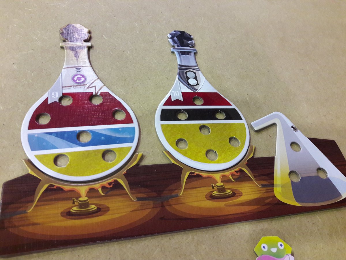 TdG_Lodi's tweet photo. Oggi si gioca a... #pozioniesplosive #tanadeigoblin #tdg_lodi #Gobmod #boardgames https://t.co/V6dJ4h6evU