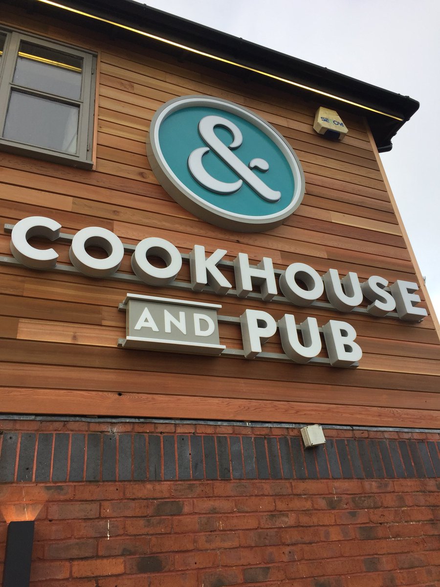 Cath Evans tweet media