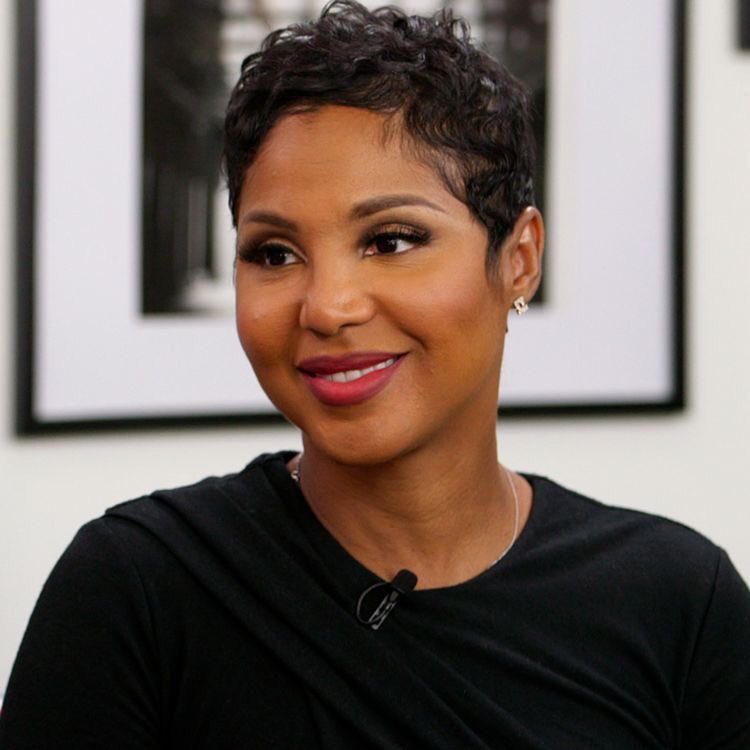 HAPPY 50TH BIRTHDAY TO THE LIVING LEGEND TONI BRAXTON!!!      