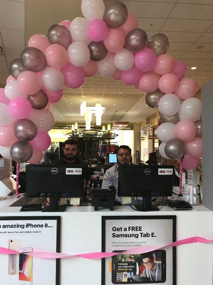 TheStellarG's tweet photo. JOP looking amazing...  Working a partnership with Golden Paw! @wl_byoung @Pkushn @JDutton777 https://t.co/LIHOP63e5H