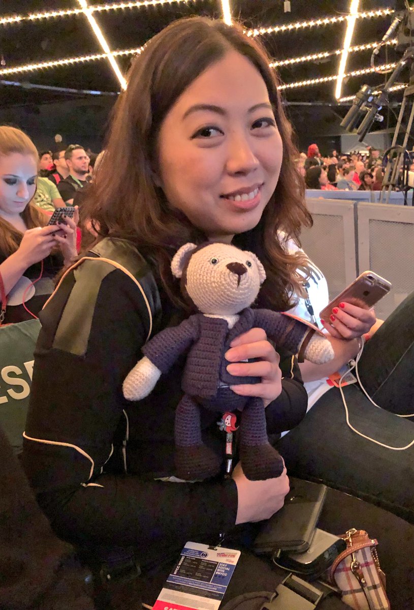 Level7AccessPod's tweet photo. The coolest Daisy with her Coulson bear! So cute!!! @iamwintermute #AgentsofSHIELD #nycc https://t.co/JrxyKIU8I9