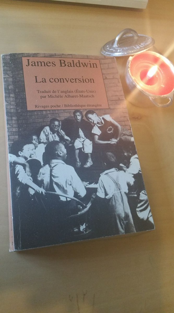 AbidjanLit's tweet photo. Et vous, que lisez-vous en ce week-end de petite saison des pluies? #AbidjanLit #JamesBaldwin #LaConversion #RaoulPeck #IAmNotYourNegro https://t.co/WTr4mqWPQK