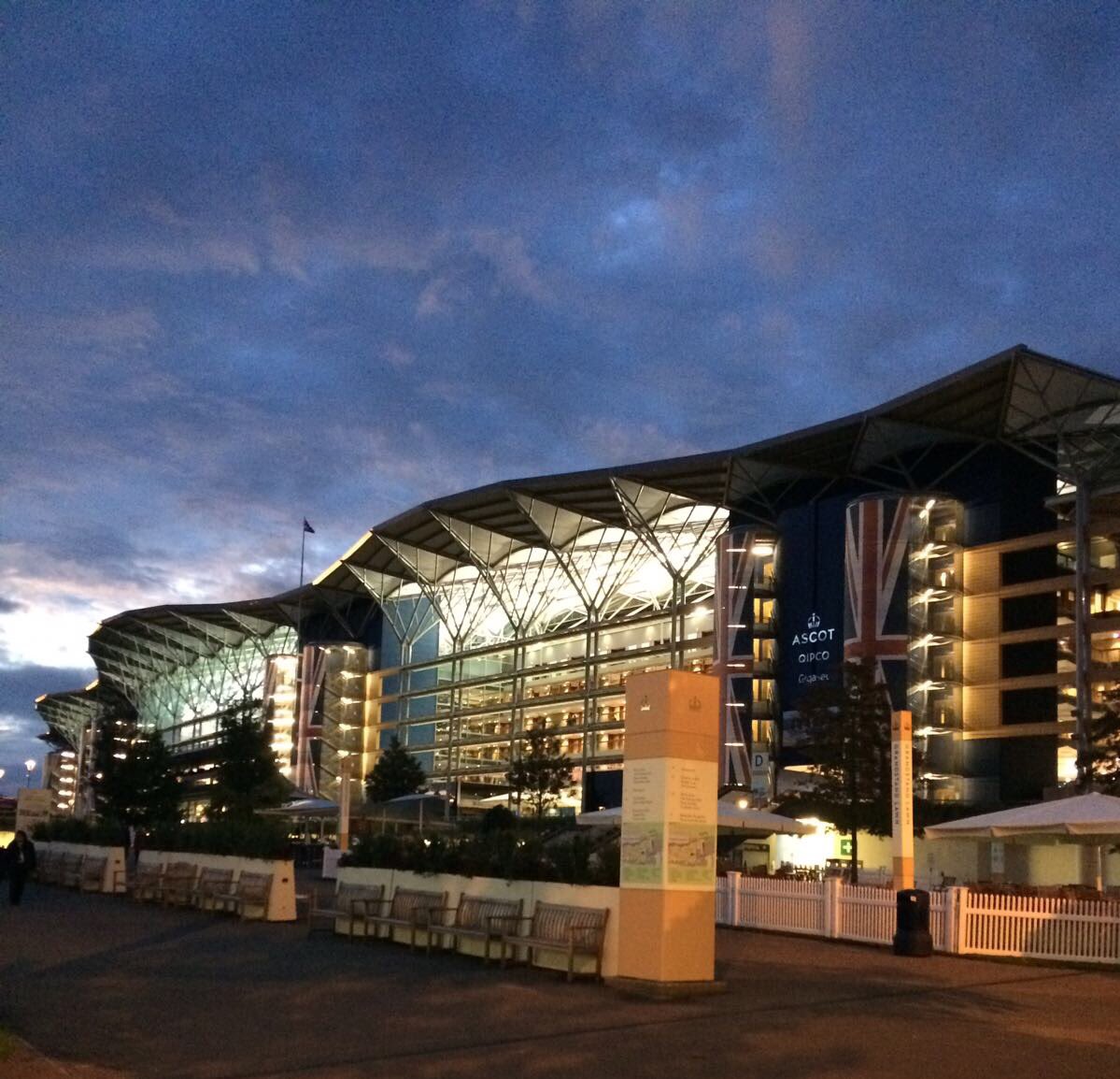 Ascot Racecourse tweet media