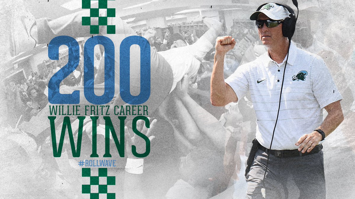GreenWaveFB's tweet photo. Congratulations to @CoachWEFritz on his 200th career victory!

#RollWave https://t.co/vxyLEkMrtQ