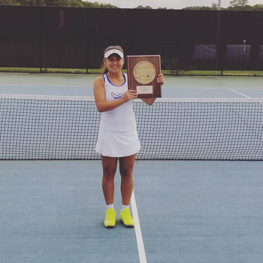 KCCWAVE's tweet image. Tamila Latif-Zade Won the Region XV Women's Top Flight Singles..Congrats to Tamila!!!!!...#kccwave