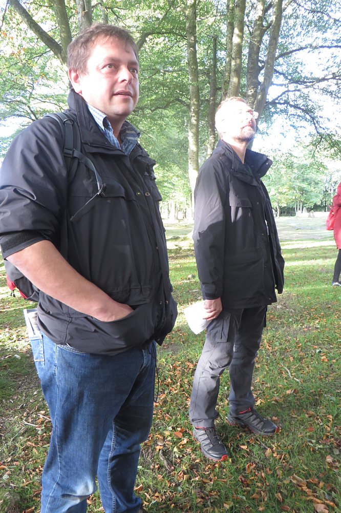 seileasdar's tweet photo. At #interpconf17 @kitreid1 and Steven Farrar of @HistEnvScot explaining the finer interpretation details at Clava Cairn. https://t.co/dDPmgNINKP