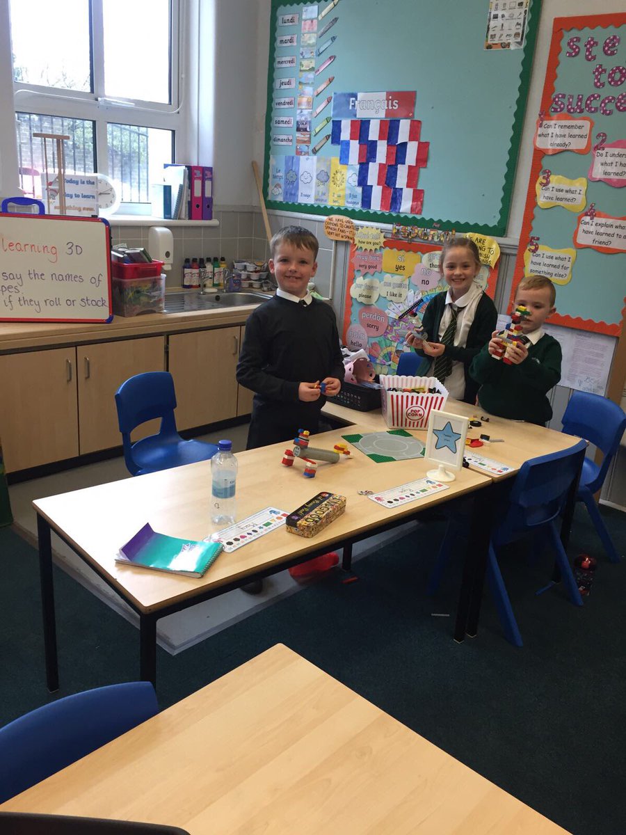 StJohnsPG's tweet image. P2/3 were having fun during #TeamWorkTime