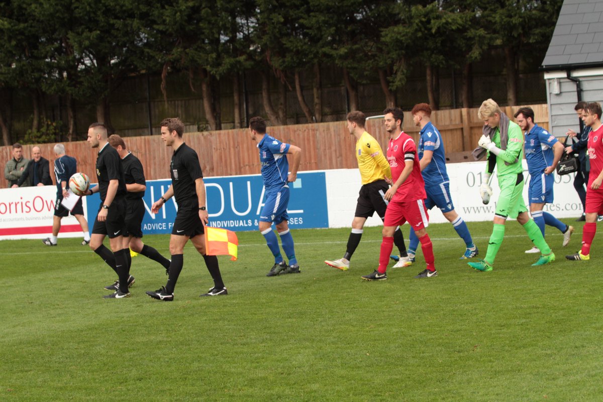 jeffyoud23's tweet photo. our 3 officials who had a good game today and played their part  @SupermarineFC @SouthernLeague1 @NonLeagueCrowd @WiltsCountyFA https://t.co/cYFUrmm6MD