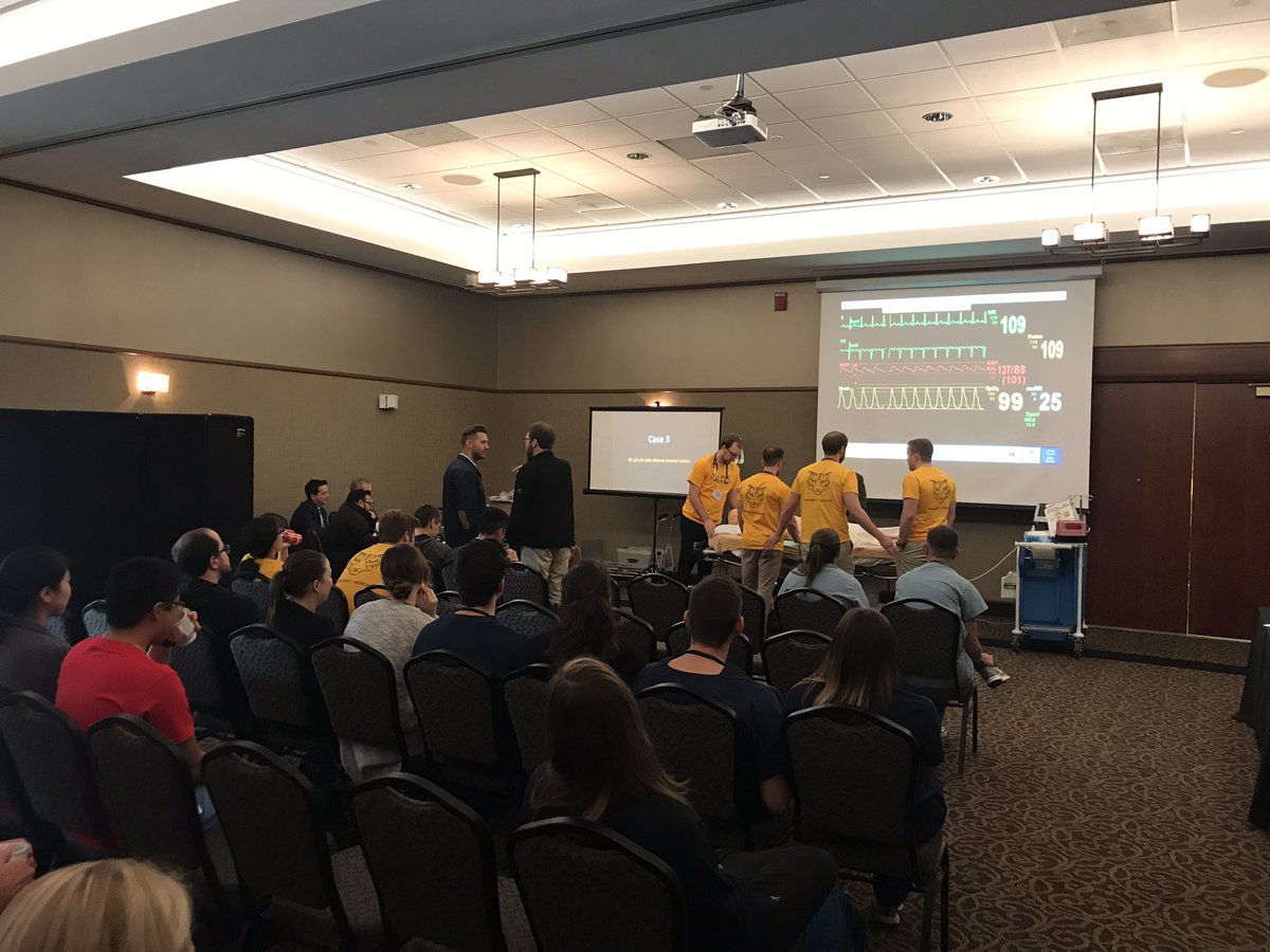 sampx's tweet image. MedStudent SimWars continues at #SAEMGP17 #MizzouEM @EmergentDoctor