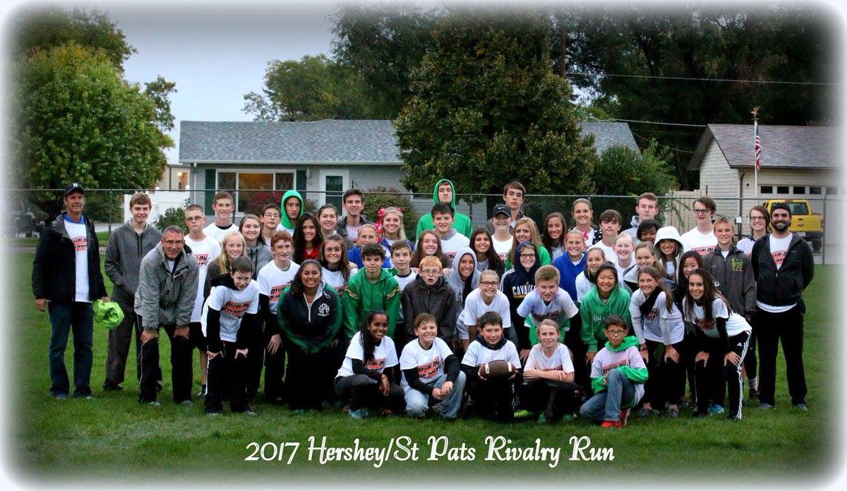 XCHershey's tweet photo. How AWESOME is this?!?! #RivalryRun2017 #XC #BeyondTheLimits #hpspanthers @stpats_XC https://t.co/6sp0QlZl6p