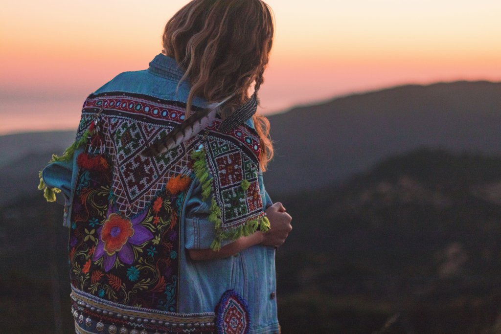 Enter to win a Wild &amp; Free Embellished Denim Jacket ♡ New Collection live October 15 wildandfreeblog.com/2017/10/07/emb…