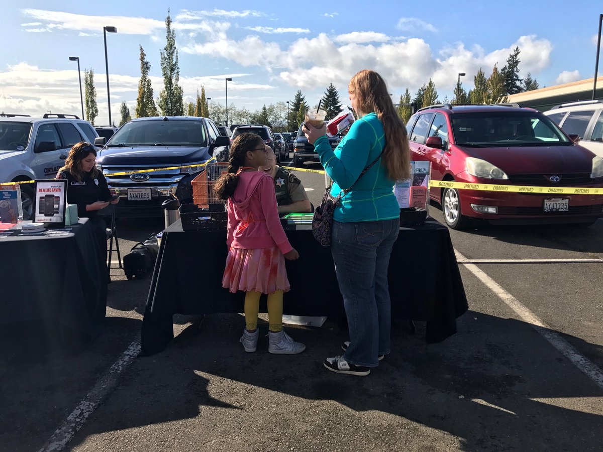 Tammy Rasmussen (TammyRazzHD) Twitter